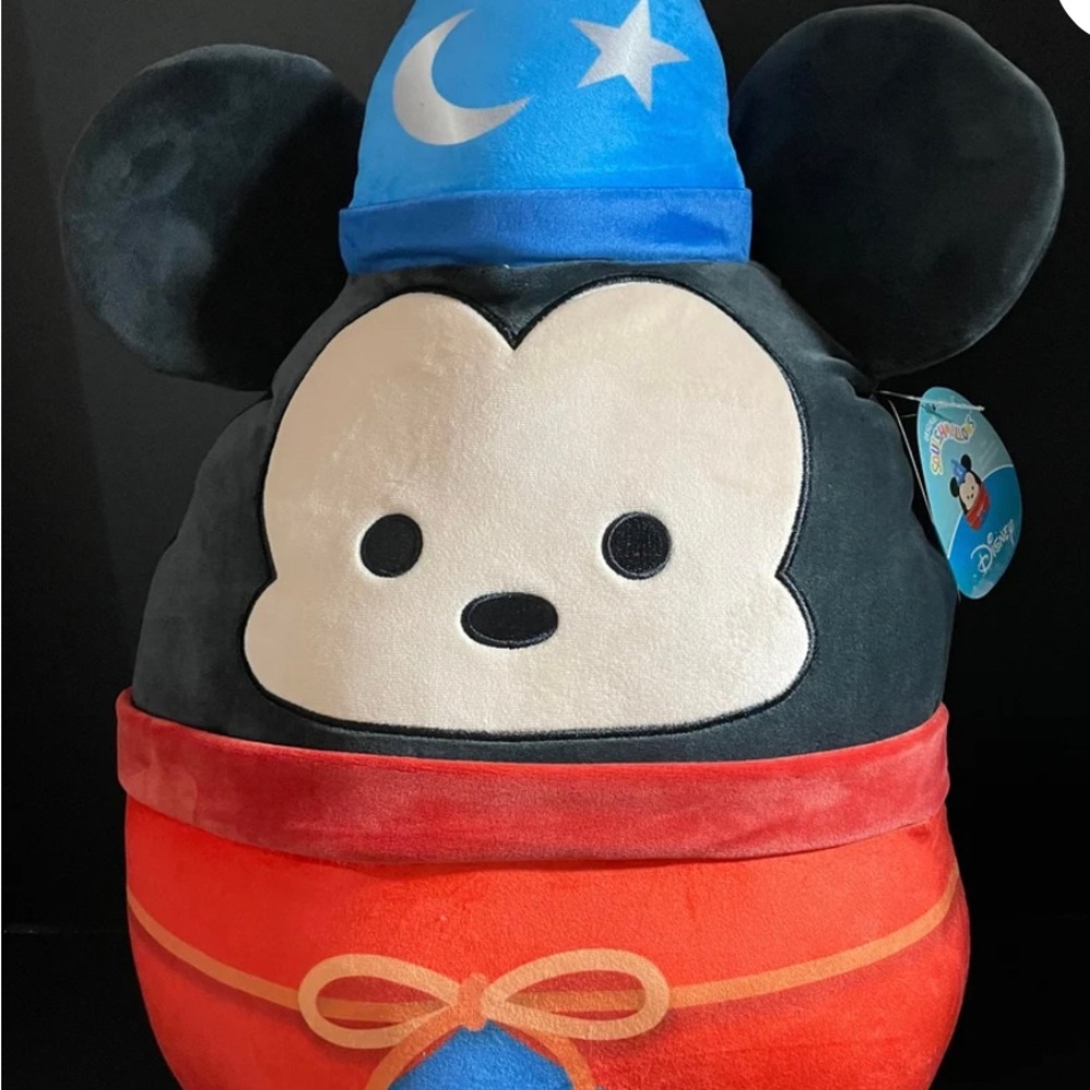 BRAND NEW WITH TAGS mickey mouse rare squishmallow